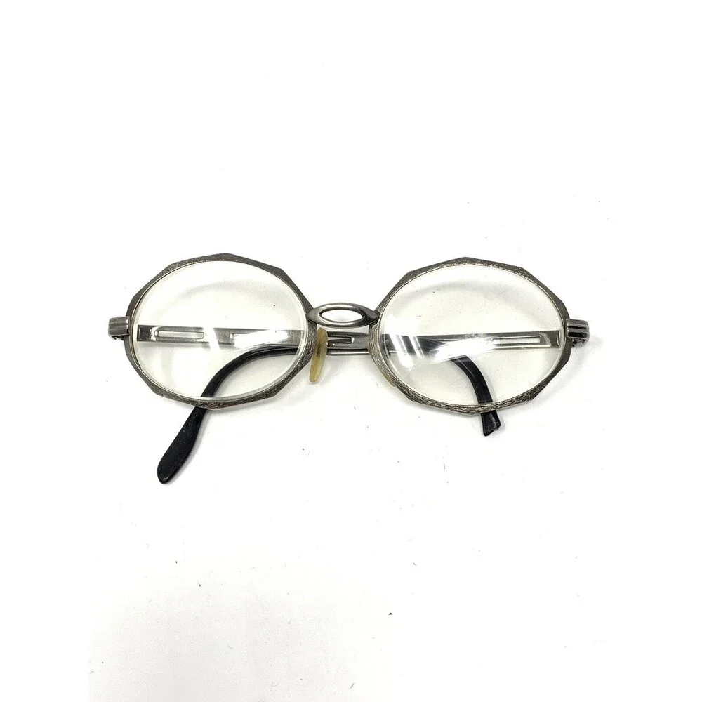 Vintage Unique Oval  Brushed Steal Frames (no Other Info) (Z19)
